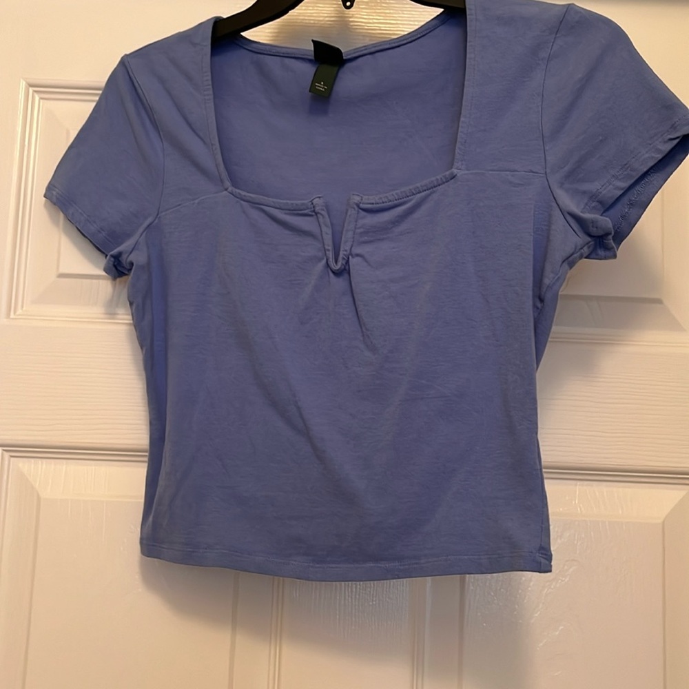 Wild Fable crop top periwinkle blue size small.